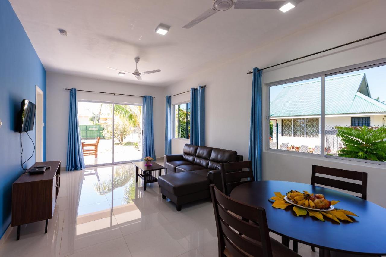 Blue Sky Self Catering Leilighet Grand Anse  Eksteriør bilde