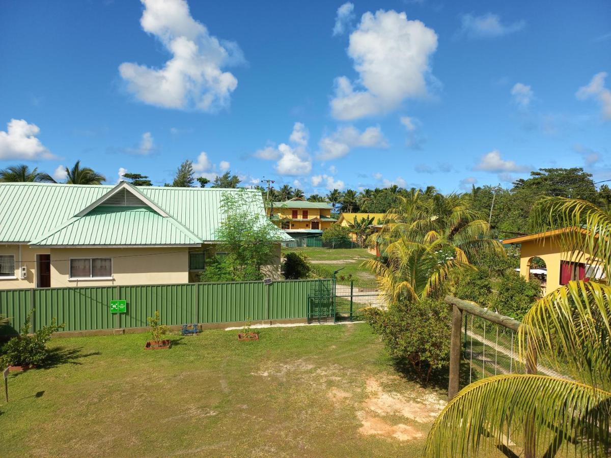 Blue Sky Self Catering Leilighet Grand Anse  Eksteriør bilde