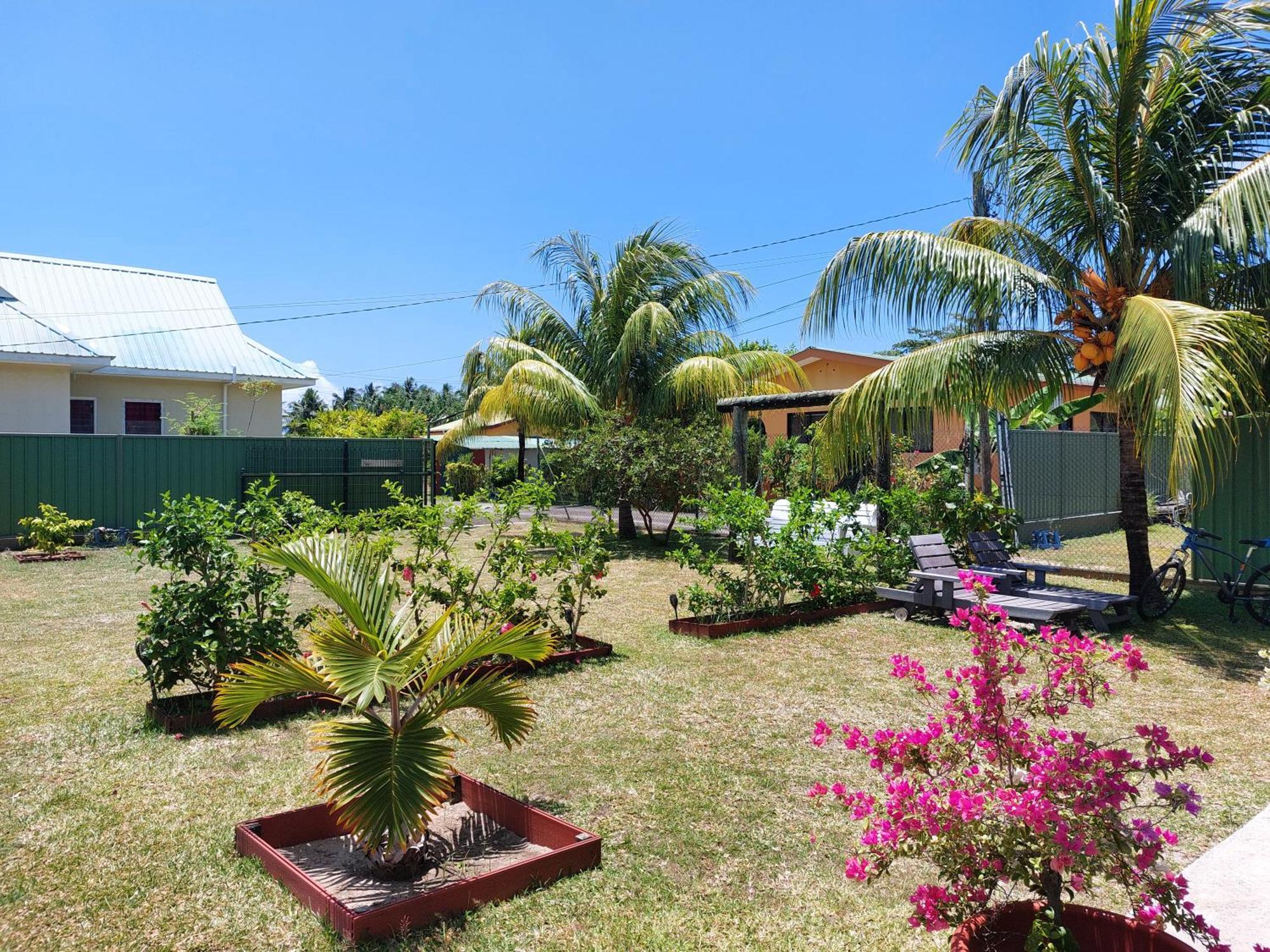 Blue Sky Self Catering Leilighet Grand Anse  Eksteriør bilde