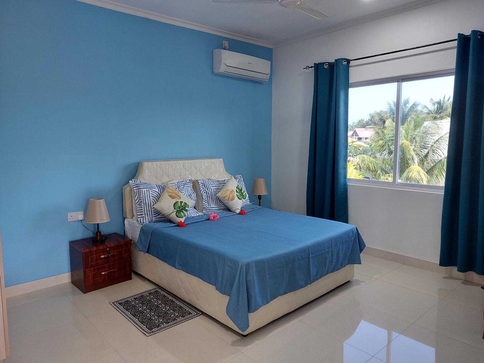 Blue Sky Self Catering Leilighet Grand Anse  Eksteriør bilde